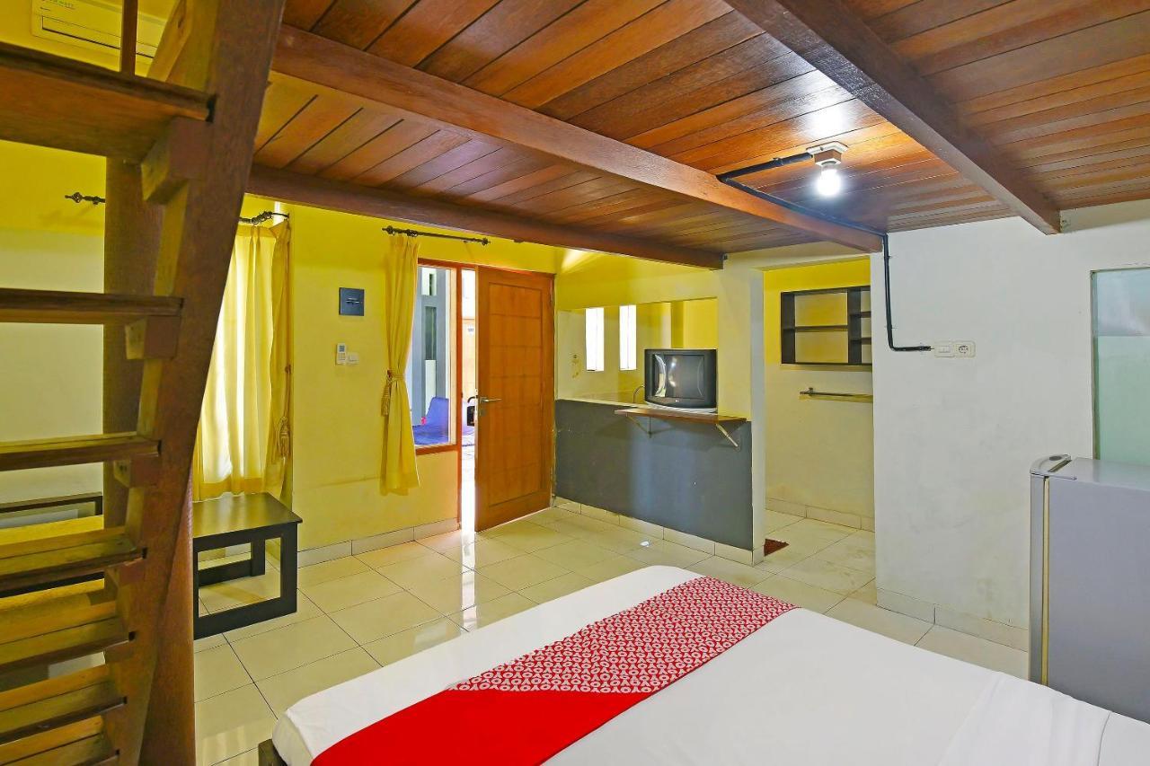 Super Oyo 91495 Hotel Indah Residence 丹帕沙 外观 照片