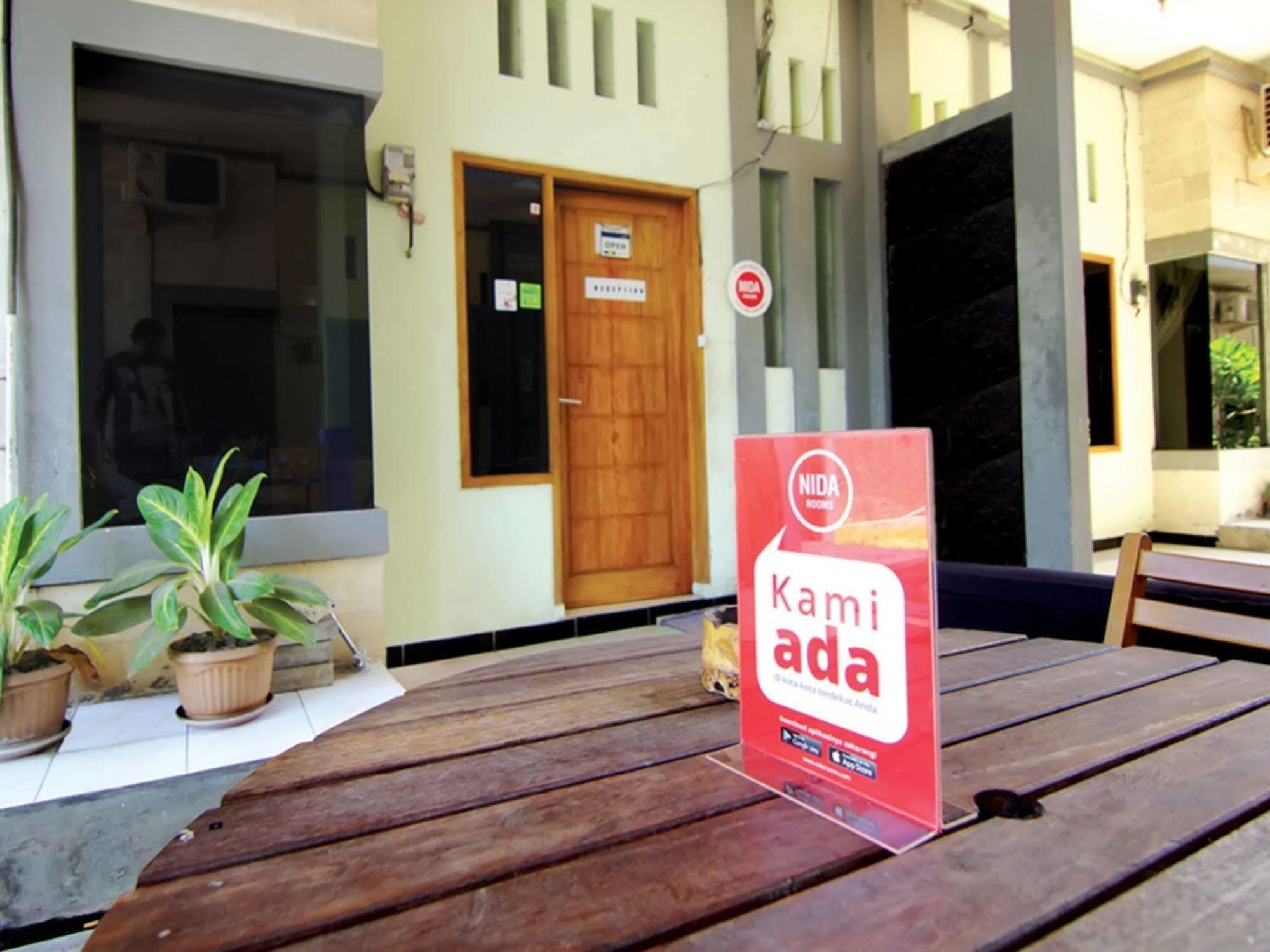 Super Oyo 91495 Hotel Indah Residence 丹帕沙 外观 照片