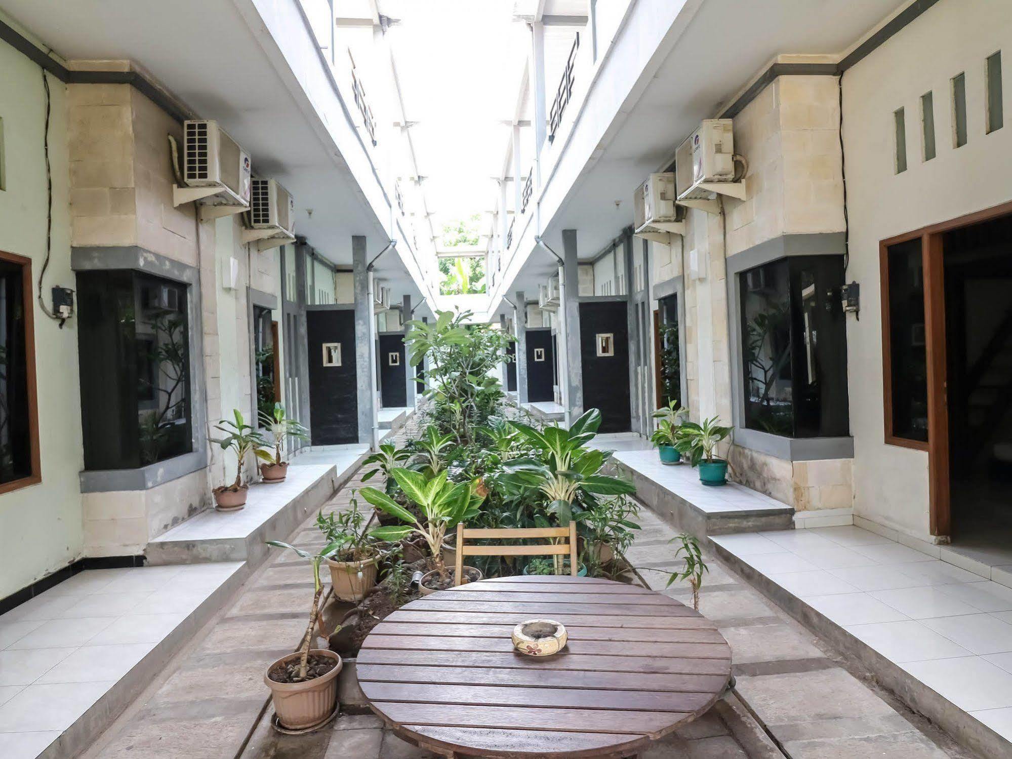 Super Oyo 91495 Hotel Indah Residence 丹帕沙 外观 照片