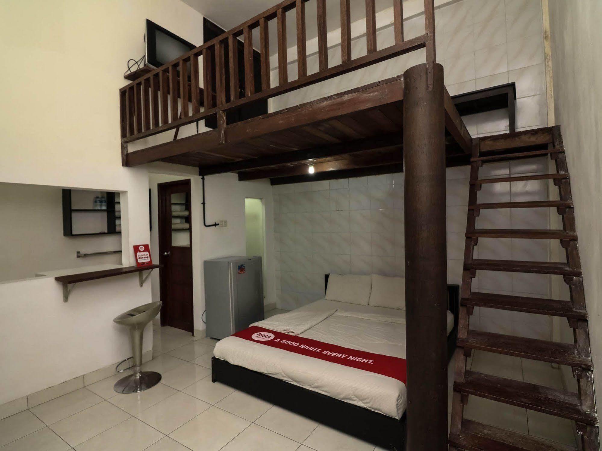 Super Oyo 91495 Hotel Indah Residence 丹帕沙 外观 照片